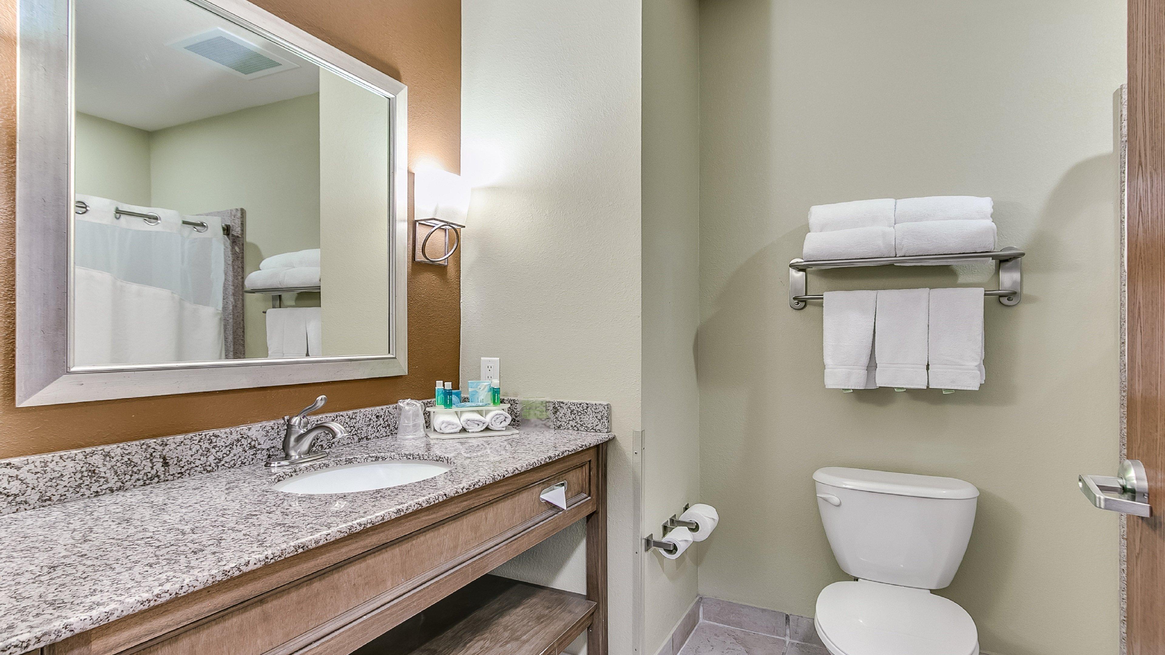 Express & Southwest - Wolfforth By Ihg Hotel