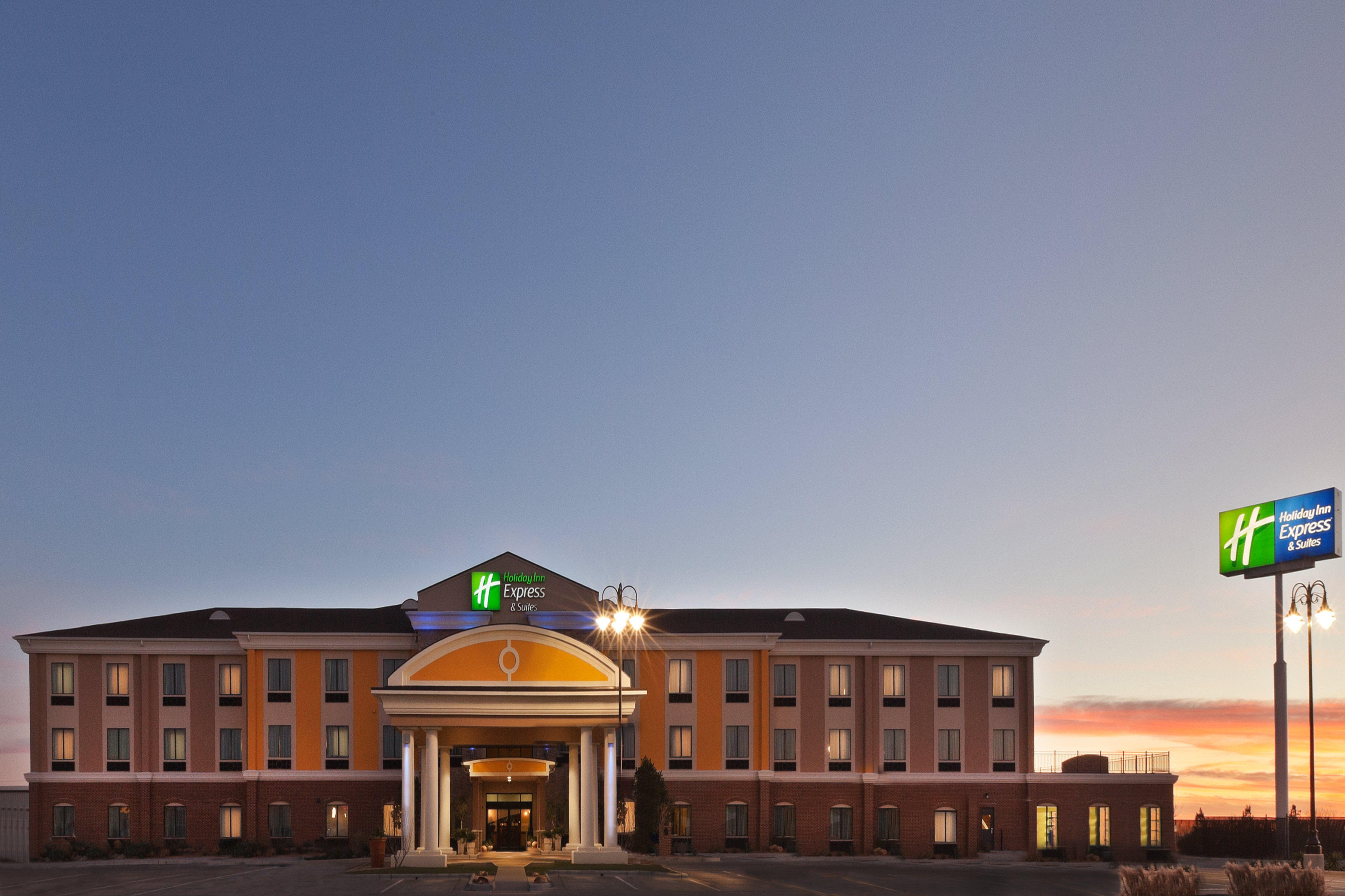 Express & Southwest - Wolfforth By Ihg Hotel 3*
