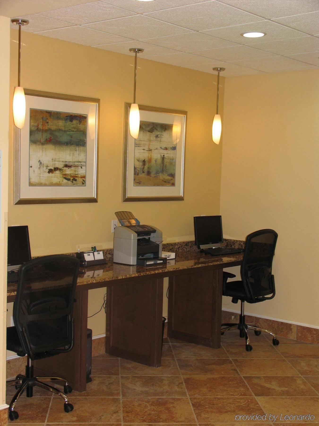 Express & Southwest - Wolfforth By Ihg 3* Lubbock